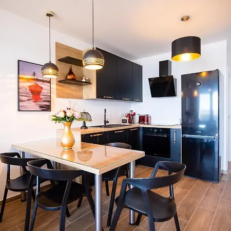 Apartament Paradise 5 Stars Nin