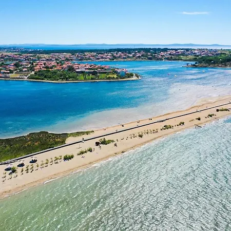 Paradise 5 Stars Apartament *