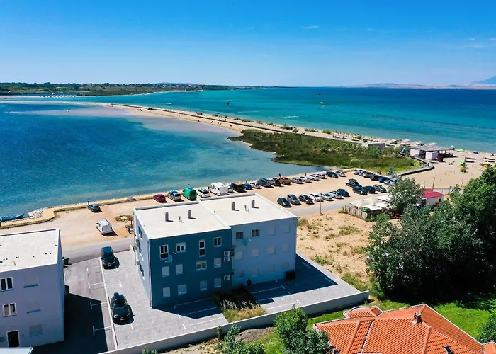 Paradise 5 Stars