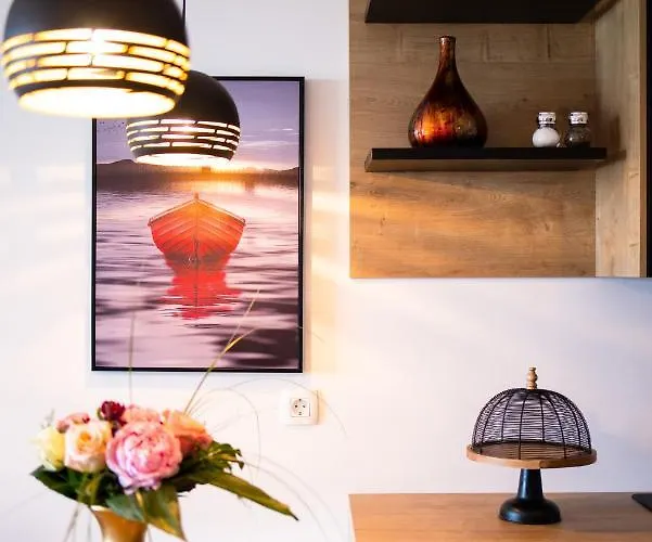 Paradise 5 Stars * Nin